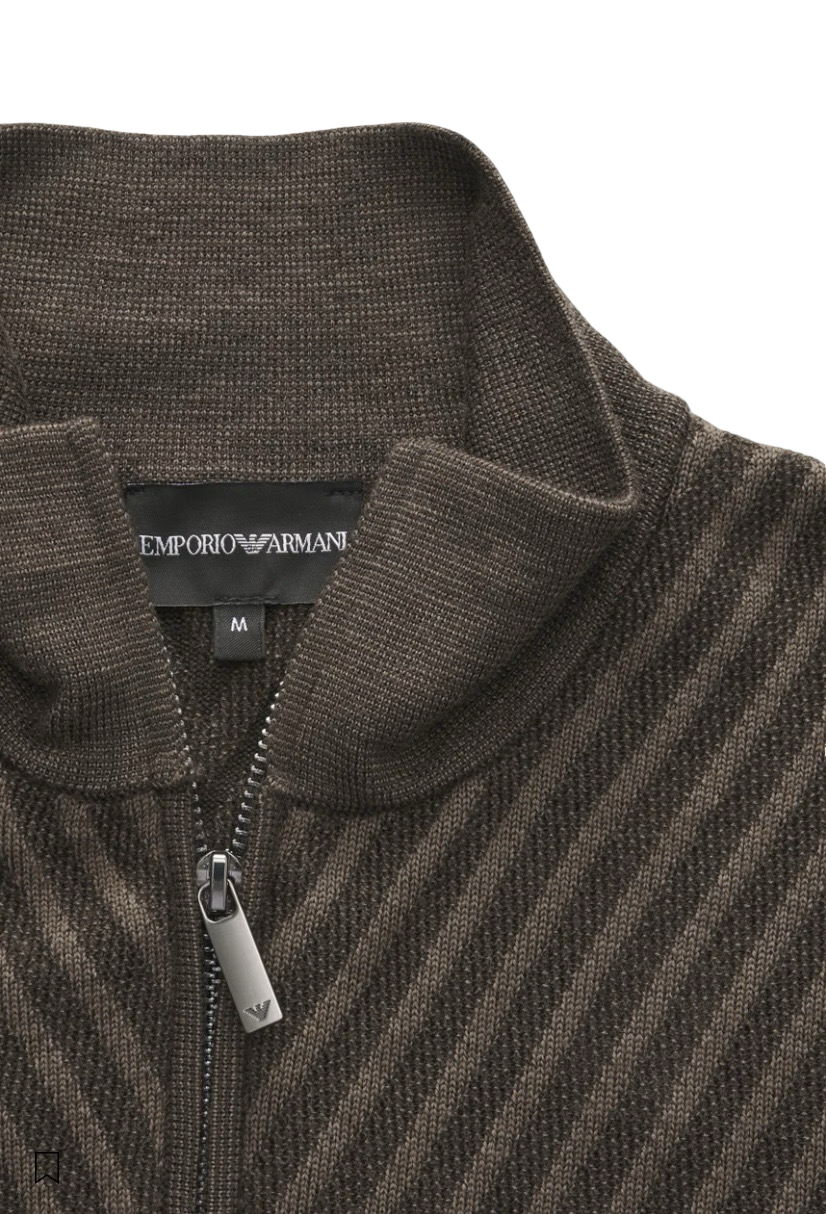 EMPORIO ARMANI - Maglione Marrone Mezza Zip in Lana Vergine Operata Capsule Signature